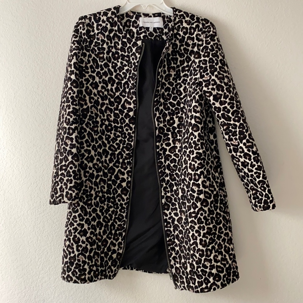 Leopard coat - Picture 3 of 8